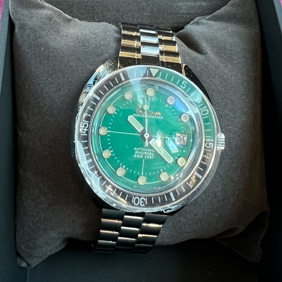 Bulova devil diver watch automatic Green Dial Stainless Steel Case Breath Water - Picture 4 of 4